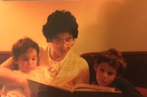 Sara Rizik-Baer as a young child with her mom and sibling